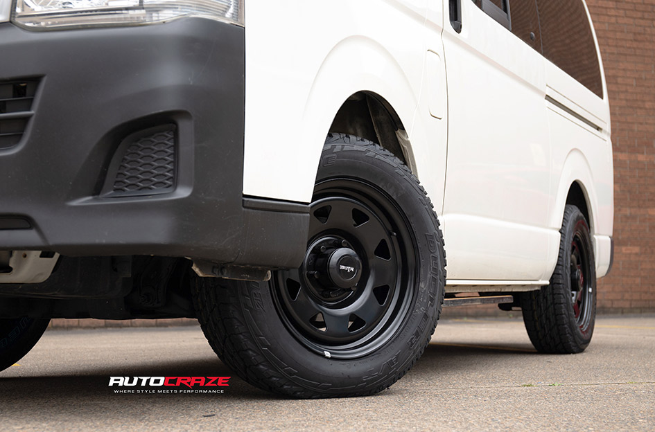 TOYOTA HIACE KING TERRA SATIN BLACK 