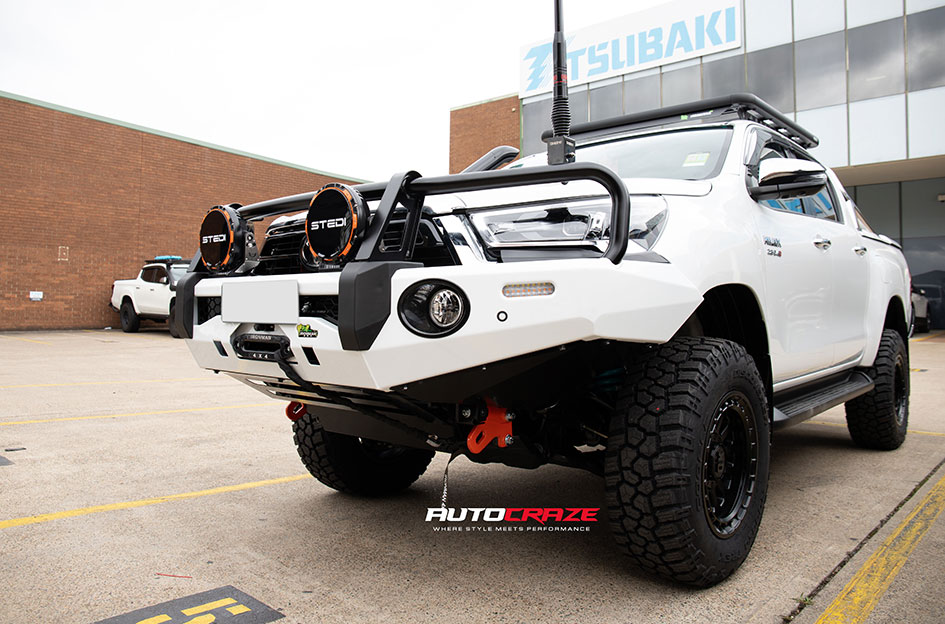 TOYOTA HILUX KMC OMEGA XD856 SATIN BLACK