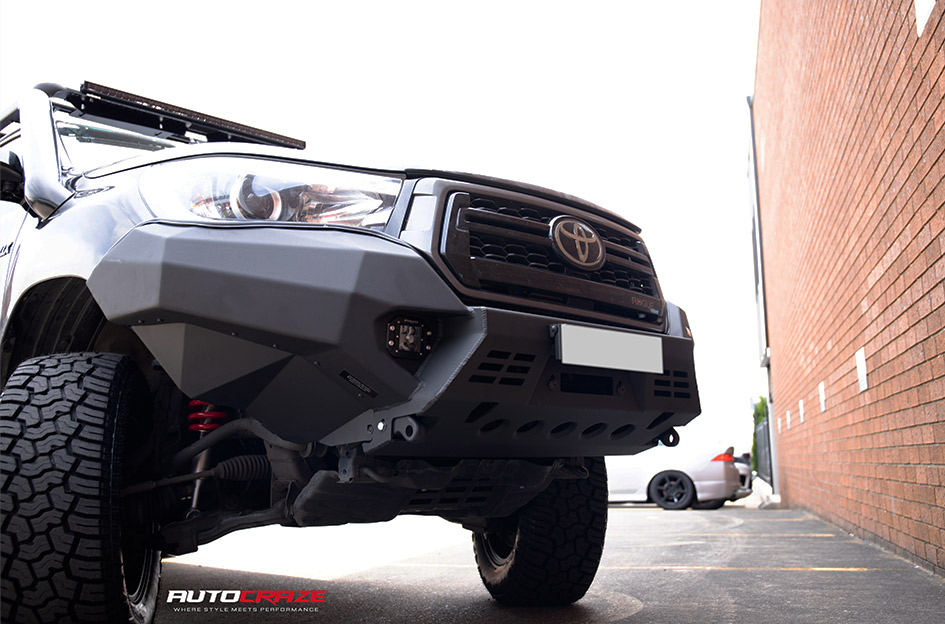 TOYOTA HILUX AMERICAN RACING AR202 CAST IRON BLACK 