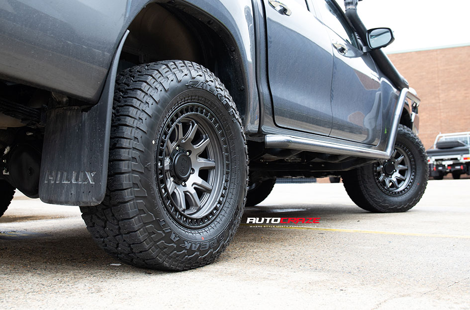 TOYOTA HILUX BLACK RHINO CALICO GUNMETAL W/ BLACK LIP