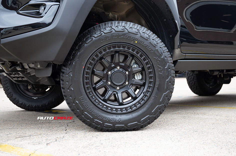 TOYOTA HILUX BLACK RHINO CALICO MATTE BLACK