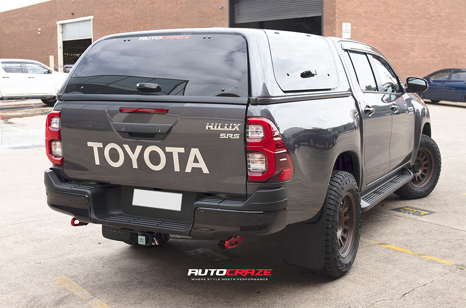 TOYOTA HILUX BLACK RHINO RAPID BRONZE