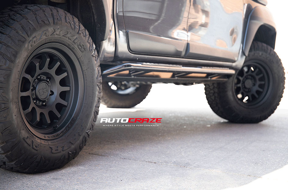 TOYOTA HILUX RUGGED X BLACK RHINO RAPID MATTE BLACK