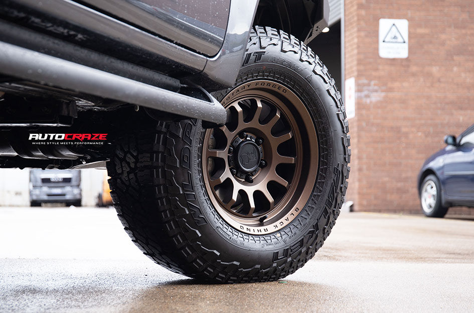TOYOTA HILUX BLACK RHINO RAPID BRONZE
