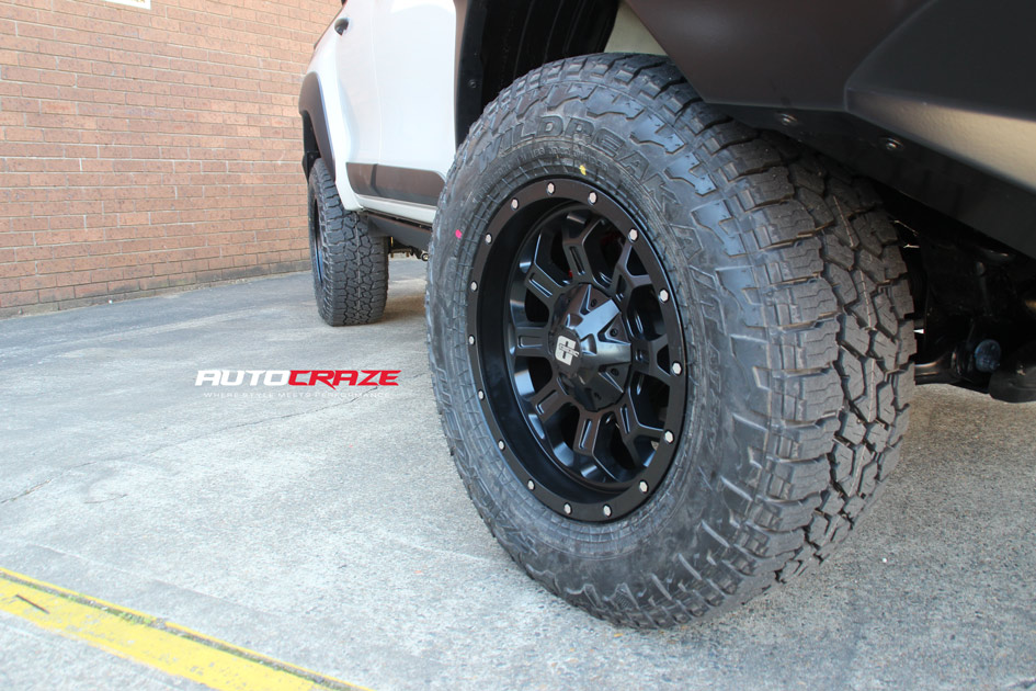 TOYOTA HILUX DIESEL HURRICANE