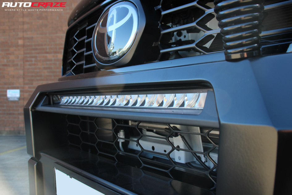 TOYOTA HILUX DIESEL HURRICANE