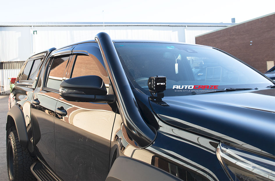 TOYOTA HILUX DIFTY LIFE CANYON SATIN BLACK