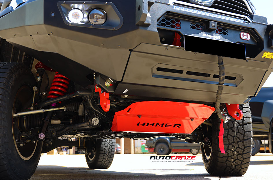 TOYOTA HILUX DIRTY LIFE DT1 SATIN GOLD BLACK LIP