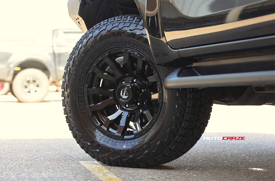 TOYOTA HILUX FUEL BLITZ GLOSS BLACK 
