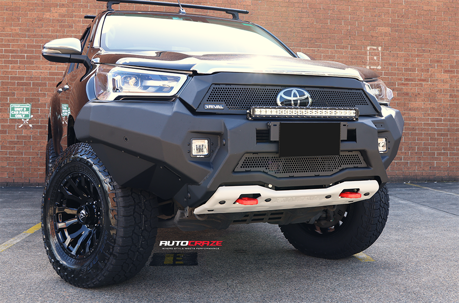 TOYOTA HILUX FUEL BLITZ GLOSS BLACK 