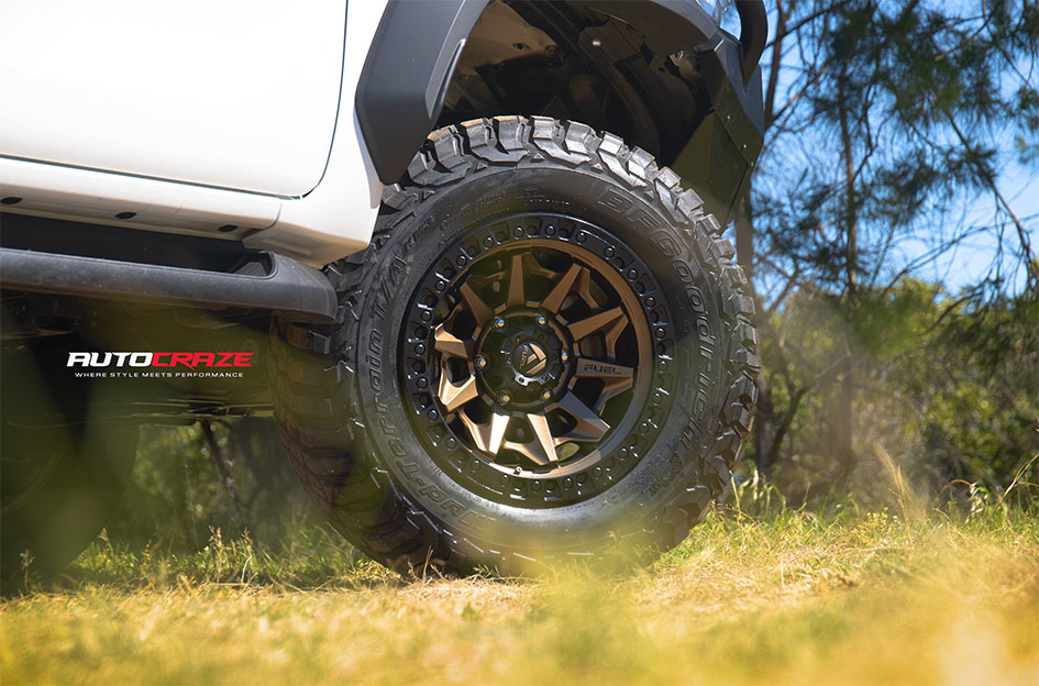 TOYOTA HILUX FUEL COVERT BRONZE BLACK RING 