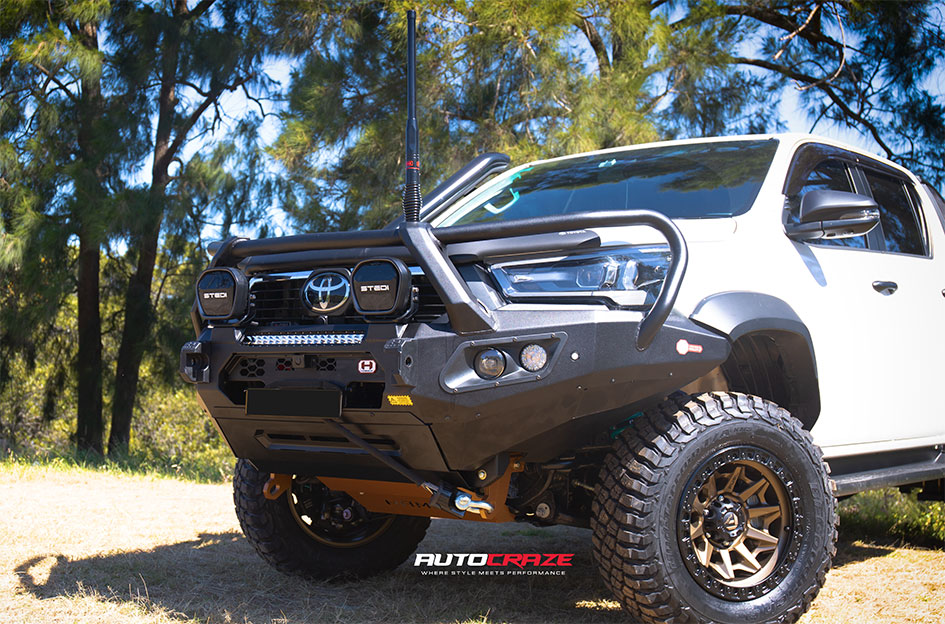 TOYOTA HILUX FUEL COVERT BRONZE BLACK RING 