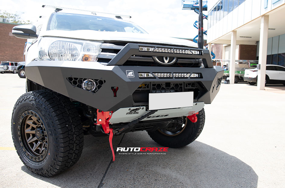 TOYOTA HILUX FUEL COVERT BRONZE BLACK RING 