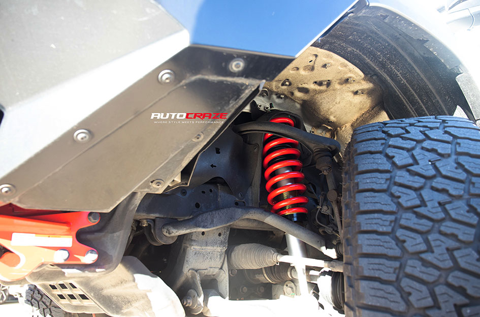 TOYOTA HILUX RUGGED X FUEL COVERT CANDY RED