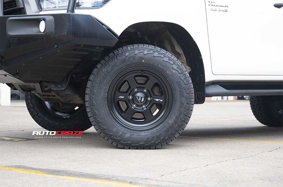 TOYOTA HILUX FUEL HYPE MATTE BLACK