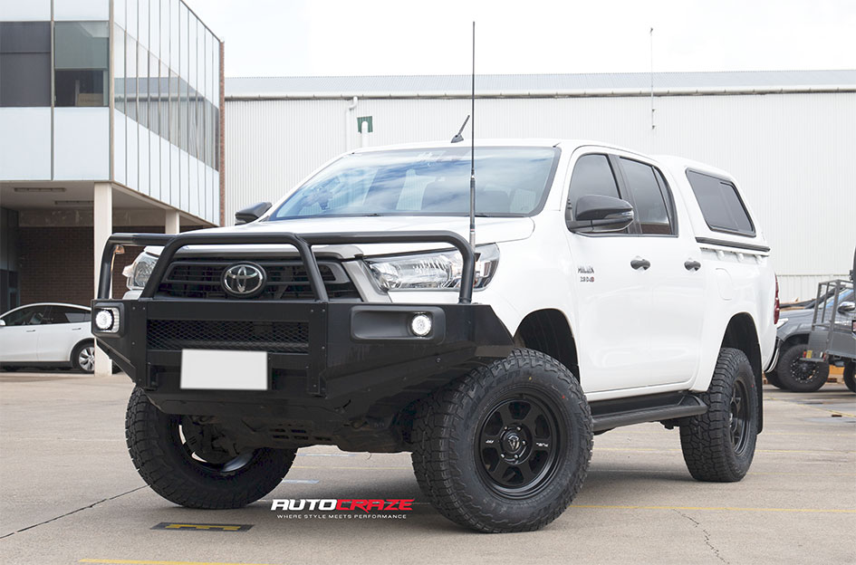 TOYOTA HILUX FUEL HYPE MATTE BLACK