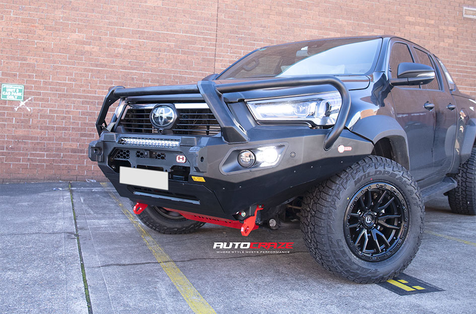 TOYOTA HILUX ROGUE FUEL REBEL 6 MATTE BLACK 