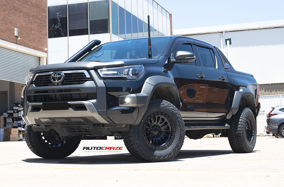 TOYOTA HILUX FUEL RINCON MATTE BLACK