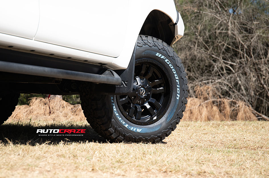 TOYOTA HILUX FUEL SLEDGE MATTE BLACK