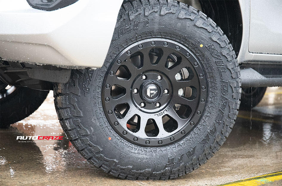 TOYOTA HILUX FUEL VECTOR MATTE BLACK