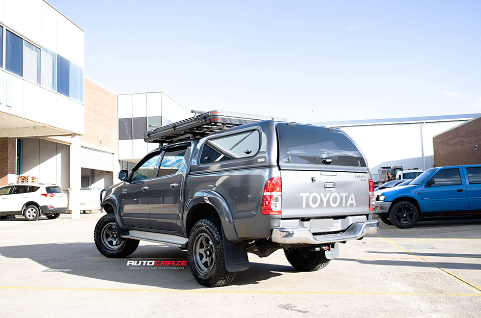 Toyota HILUX N70 4WD Fuel Shok Anthracite