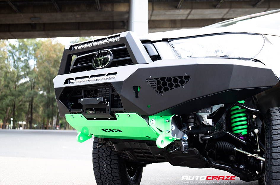 TOYOTA HILUX FUEL ZEPHYR MATTE BLACK