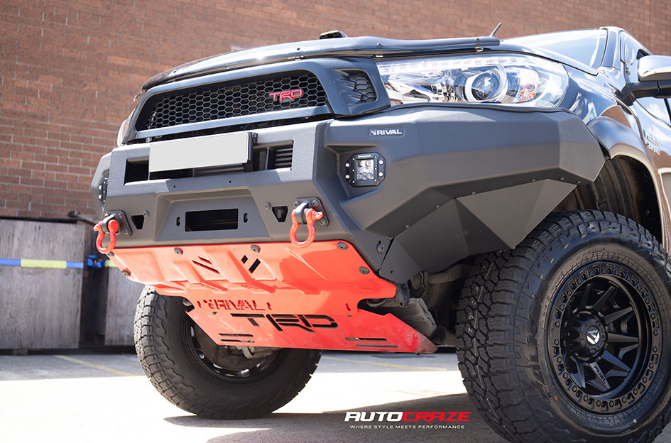 TOYOTA HILUX FUEL COVERT MATTE BLACK