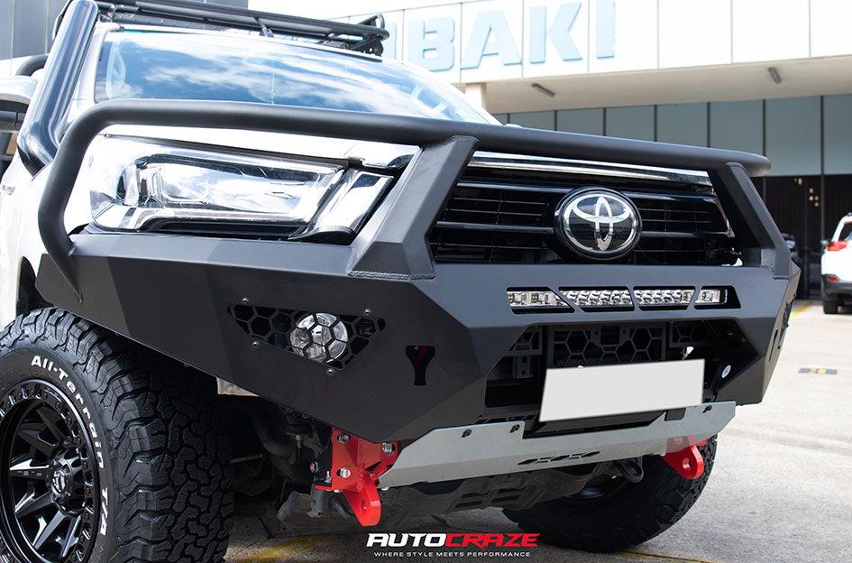 TOYOTA HILUX FUEL COVERT MATTE BLACK