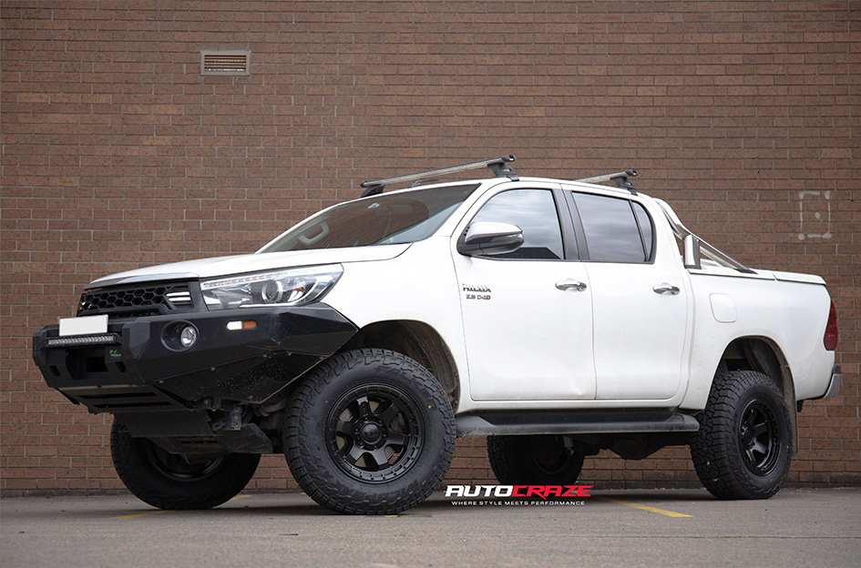 TOYOTA HILUX FUEL BLOCK SATIN BLACK 
