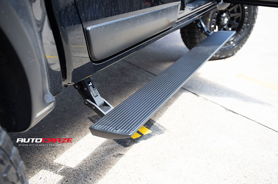 TOYOTA HILUX FUEL COVERT MATTE BLACK