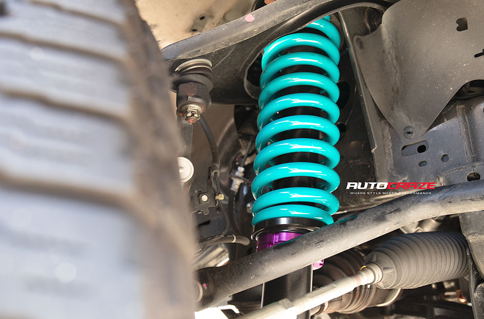 TOYOTA HILUX ADVANTI AXR PREDATOR 6 SATIN BLACK