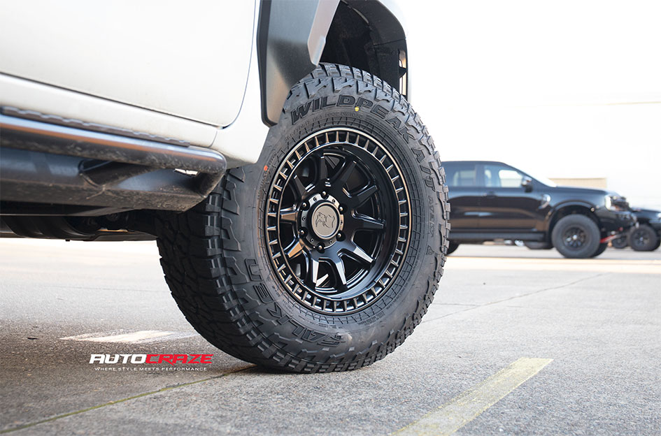 TOYOTA HILUX GR BLACK RHINO CALICO MATTE BLACK 