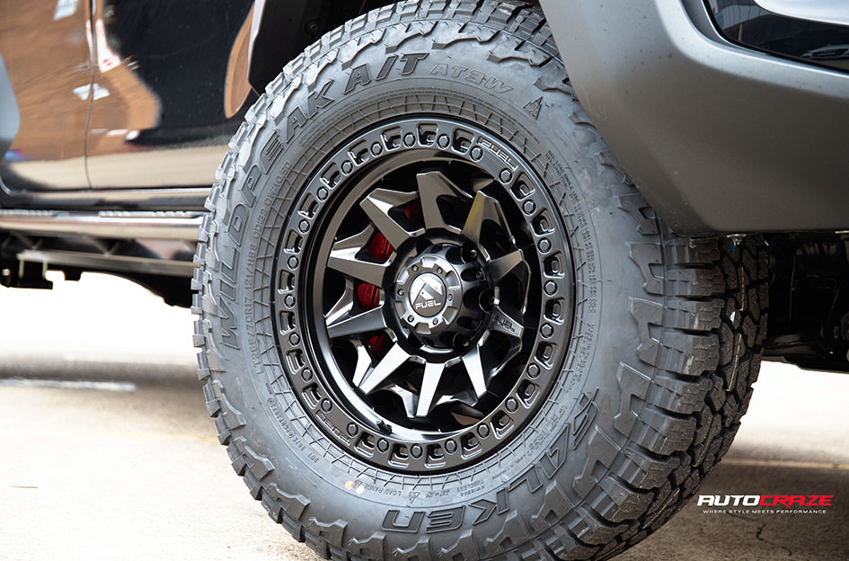 TOYOTA HILUX GR FUEL COVERT MATTE BLACK