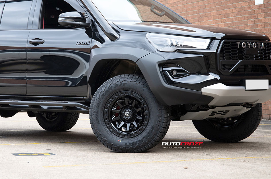 TOYOTA HILUX GR FUEL COVERT MATTE BLACK