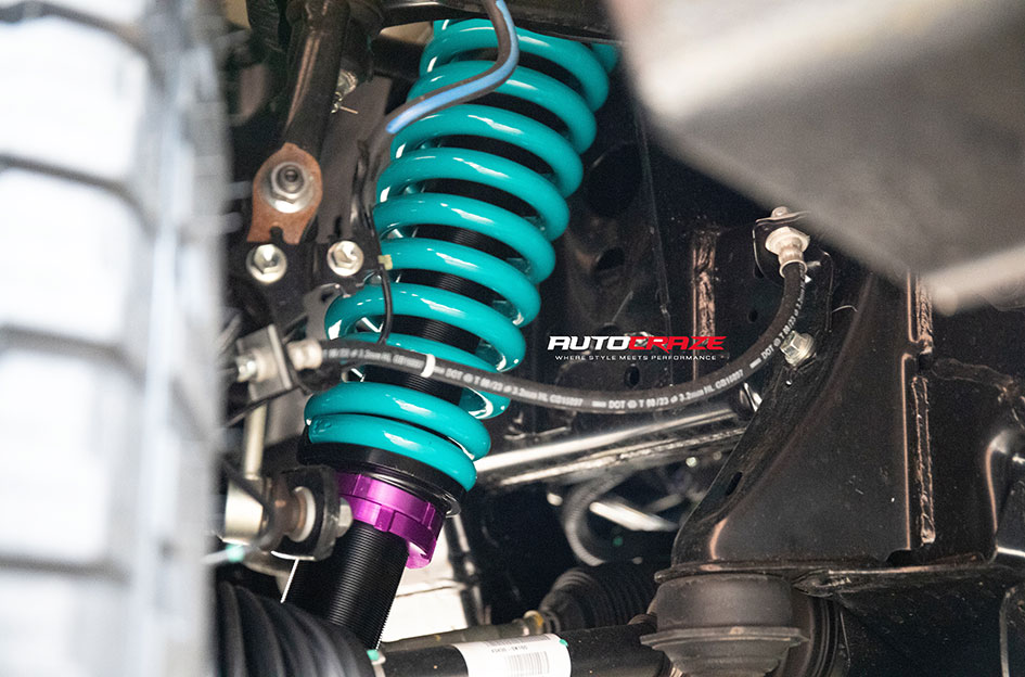 TOYOTA HILUX GR FUEL COVERT MATTE BLACK