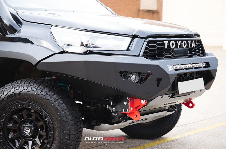 TOYOTA HILUX GR FUEL COVERT MATTE BLACK