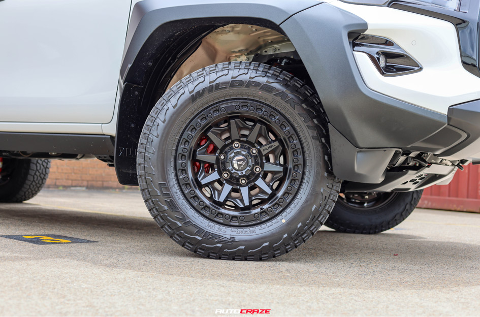 TOYOTA HILUX GR FUEL COVERT MATTE BLACK