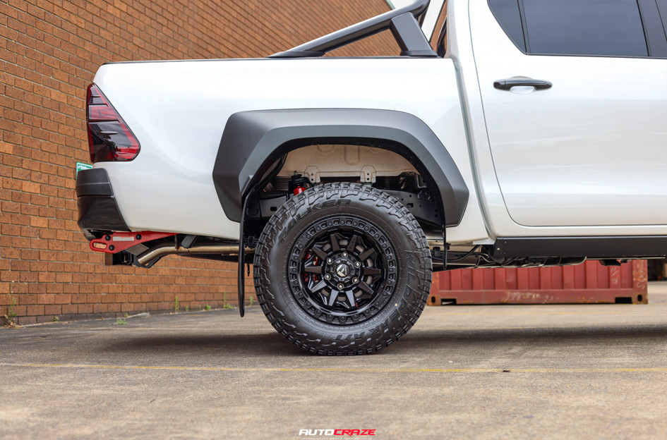 TOYOTA HILUX GR FUEL COVERT MATTE BLACK