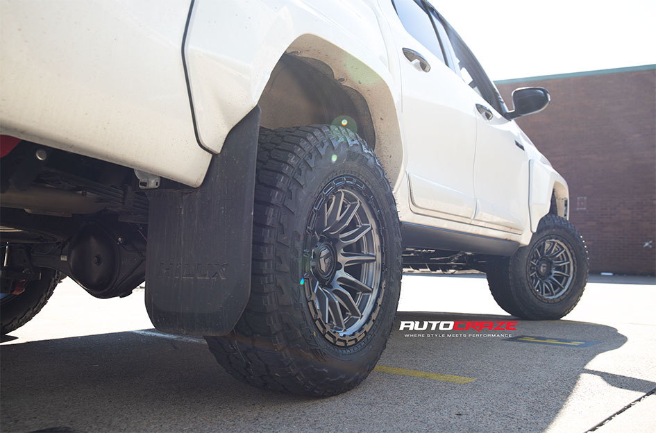 TOYOTA HILUX GR FUEL PISTON MATTE GUNMETAL W/ GLOSS BLACK LIP