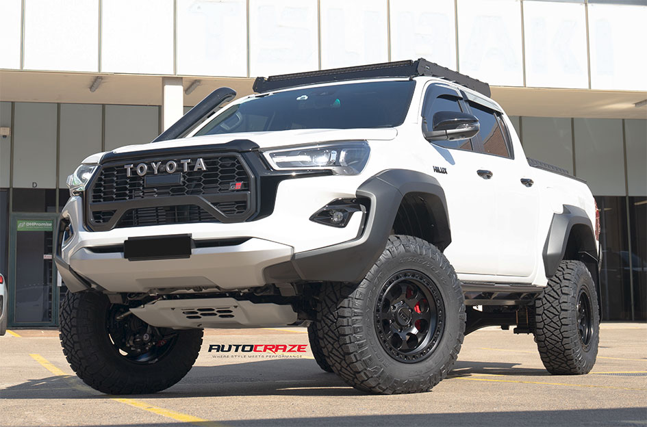 TOYOTA HILUX GR KMC RIOT SATIN BLACK