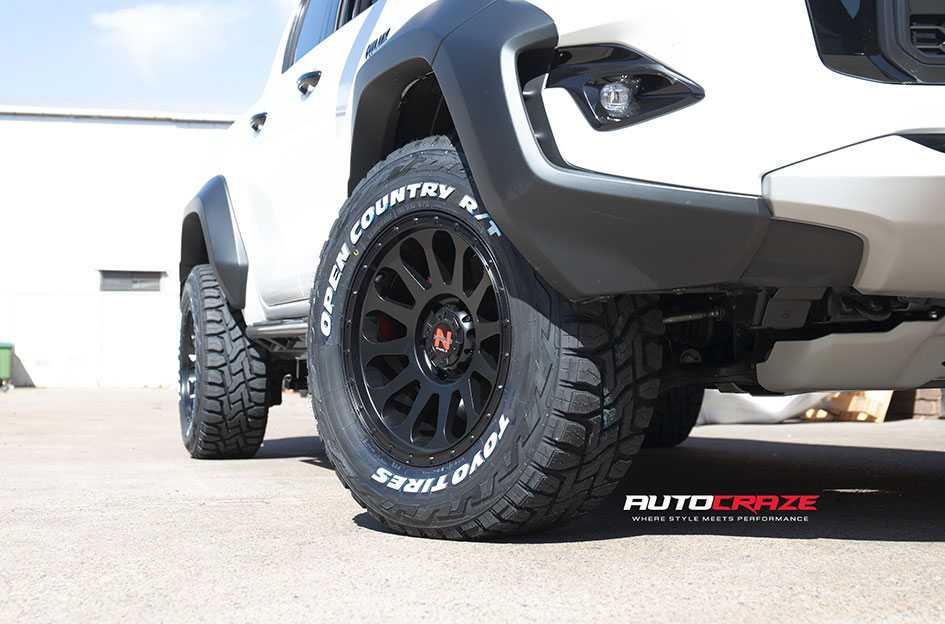 TOYOTA HILUX GR NOMAD VICTIM MATTE BLACK
