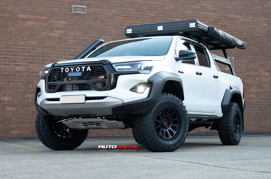 TOYOTA HILUX GR NOMAD VICTIM MATTE BLACK