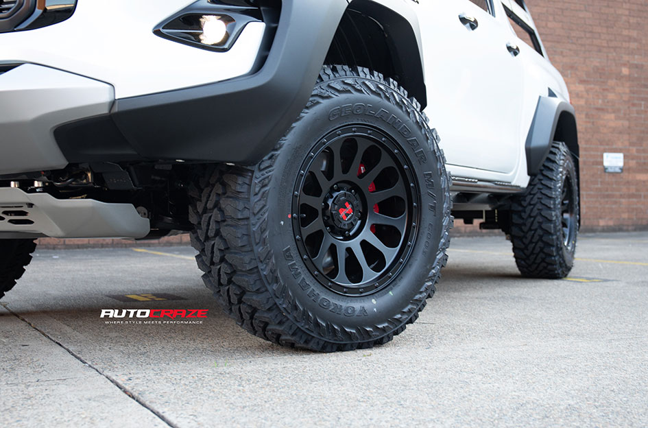TOYOTA HILUX GR NOMAD VICTIM MATTE BLACK