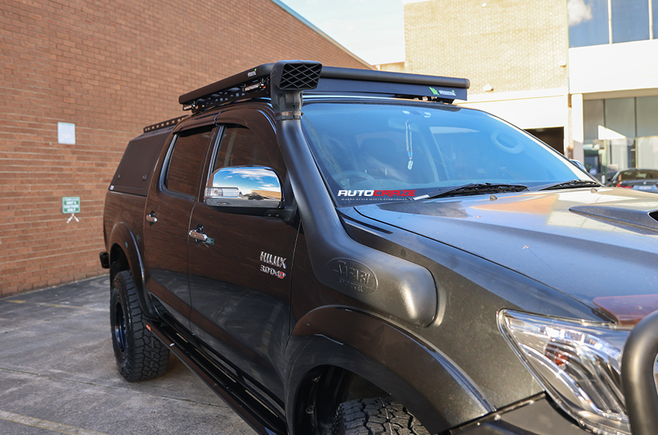 TOYOTA HILUX KMC GRS MIDNIGHT BLUE W/ GLOSS BLACK LIP