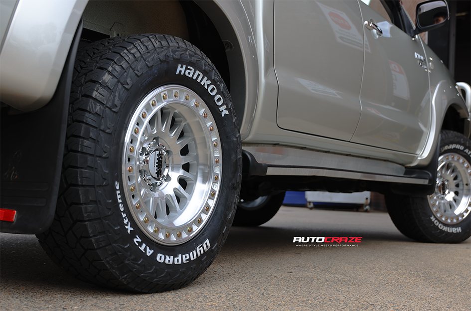 TOYOTA HILUX KMC IMS MACHINED W/ BLACK LIP