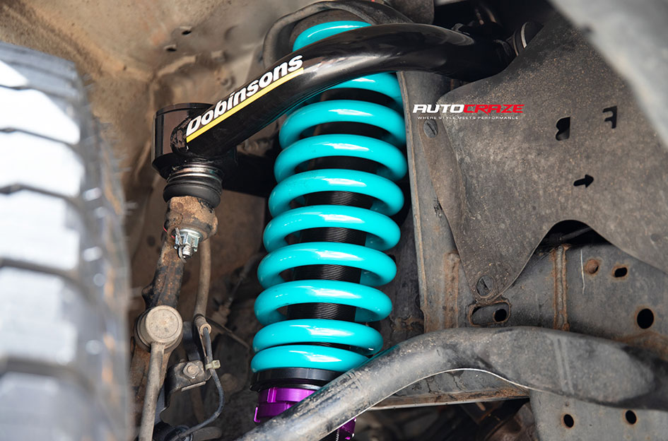 TOYOTA HILUX KMC IMS MATTE BLACK W/ GLOSS BLACK LIP
