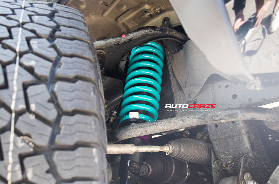 TOYOTA HILUX KMC KM544 MESA SATIN BLACK