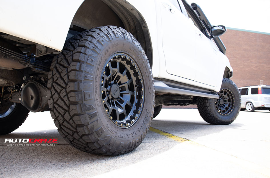 TOYOTA HILUX KMC SUMMIT SATIN BLACK