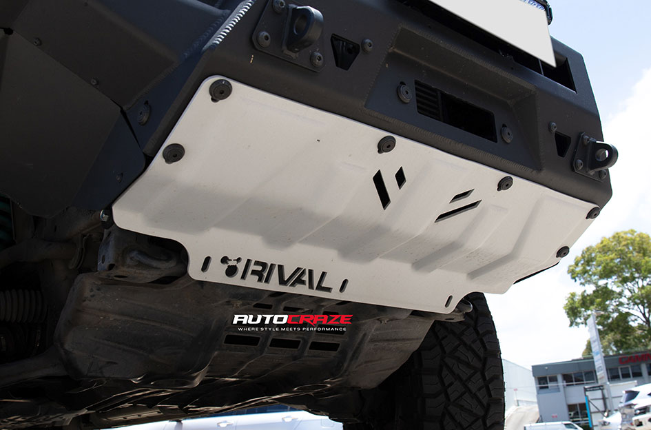 TOYOTA HILUX KMC SUMMIT SATIN BLACK
