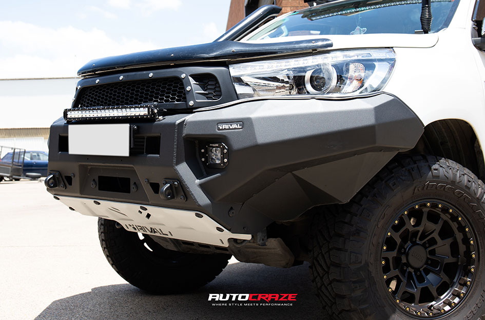 TOYOTA HILUX KMC SUMMIT SATIN BLACK